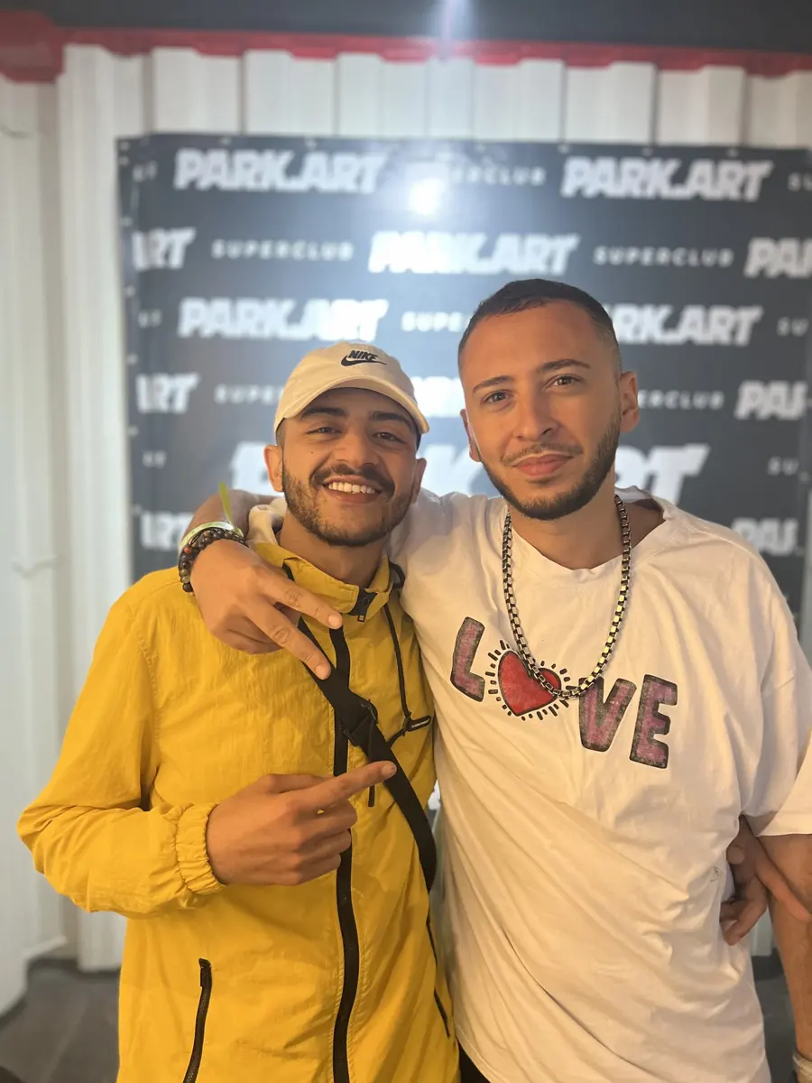 Erick com Sirus Hood na Park Art